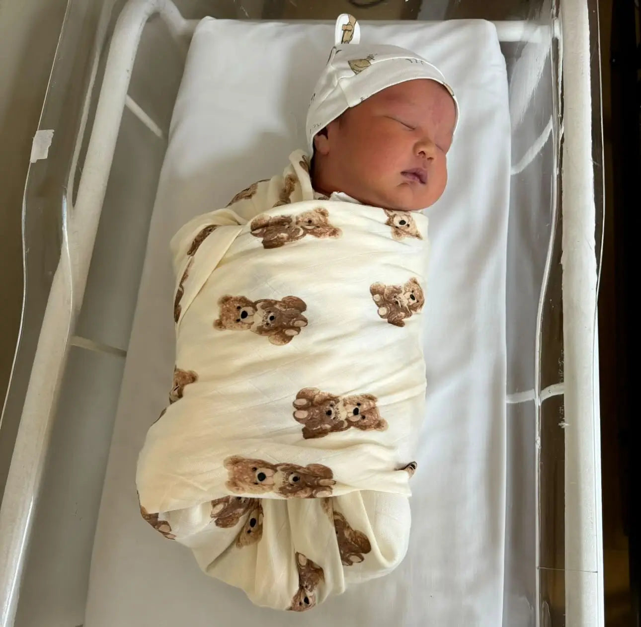 Bamboo Muslin Swaddle - Mommy and Baby Bear